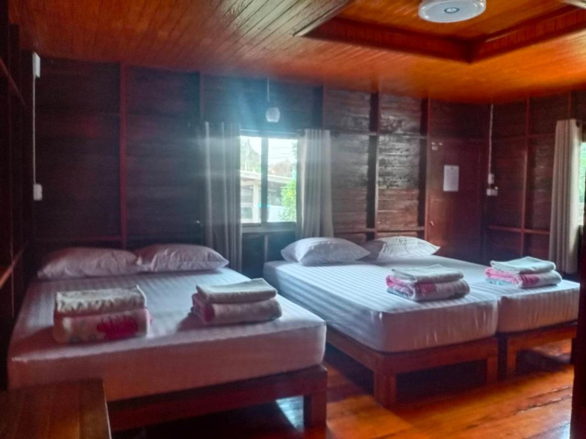 Baan Rabiangdao Uthaithani Uthai Thani Esterno foto