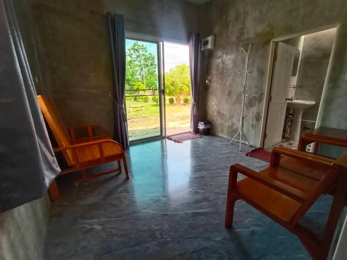 Baan Rabiangdao Uthaithani Uthai Thani Esterno foto
